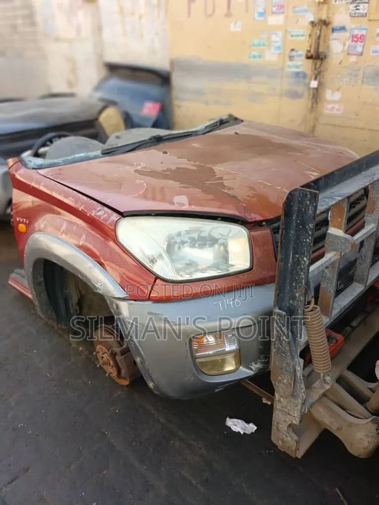 Toyota Rav4 2002 to 2006 Complete Half Cut