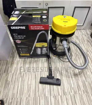 Geepas Vacuum Cleaner 19011