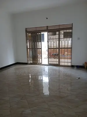 4bdrm House in Ssisa for sale