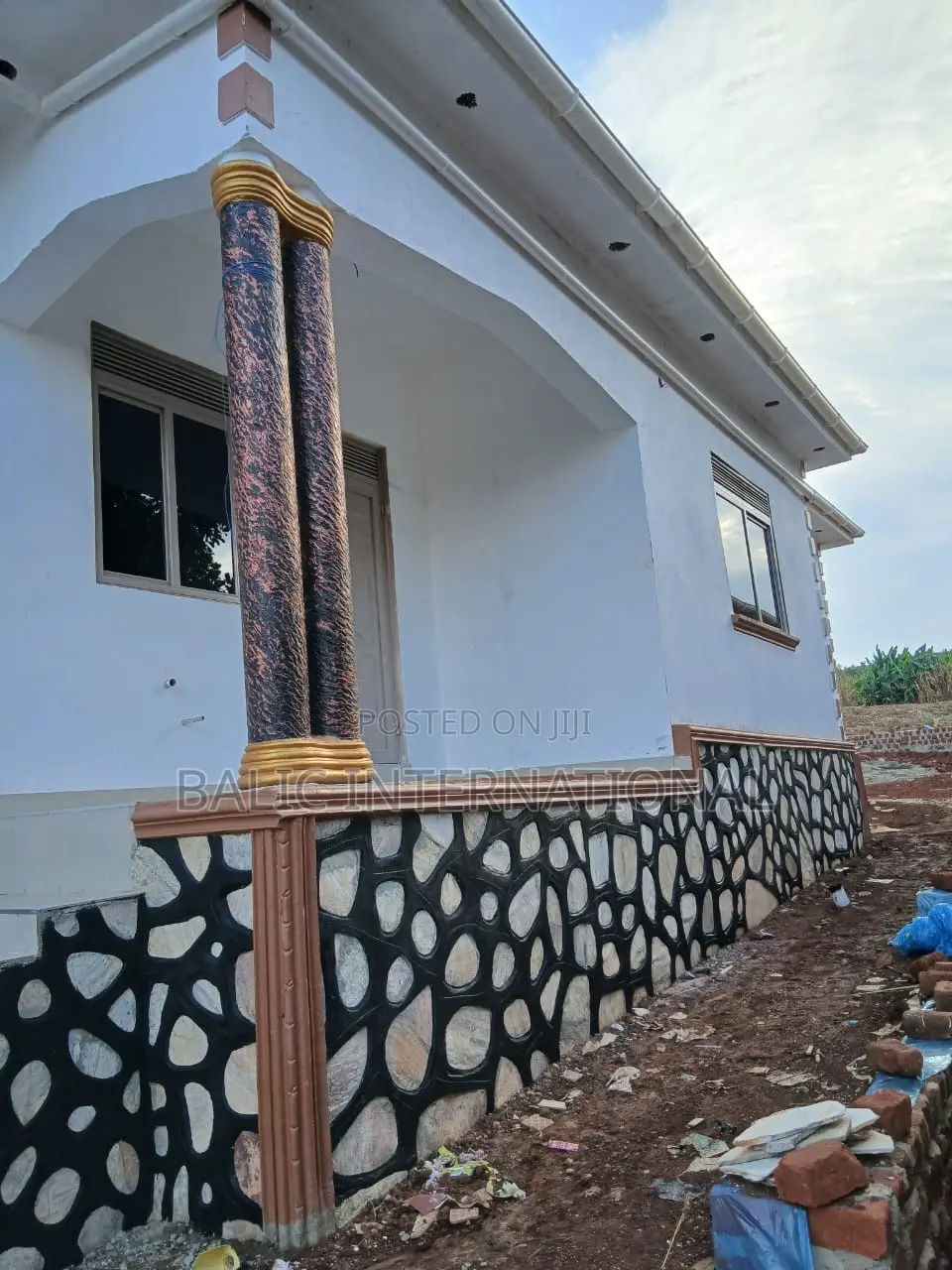 4bdrm House in Ssisa for sale
