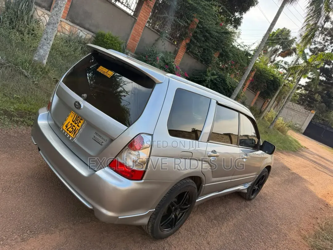 Subaru Forester 2007 Gray