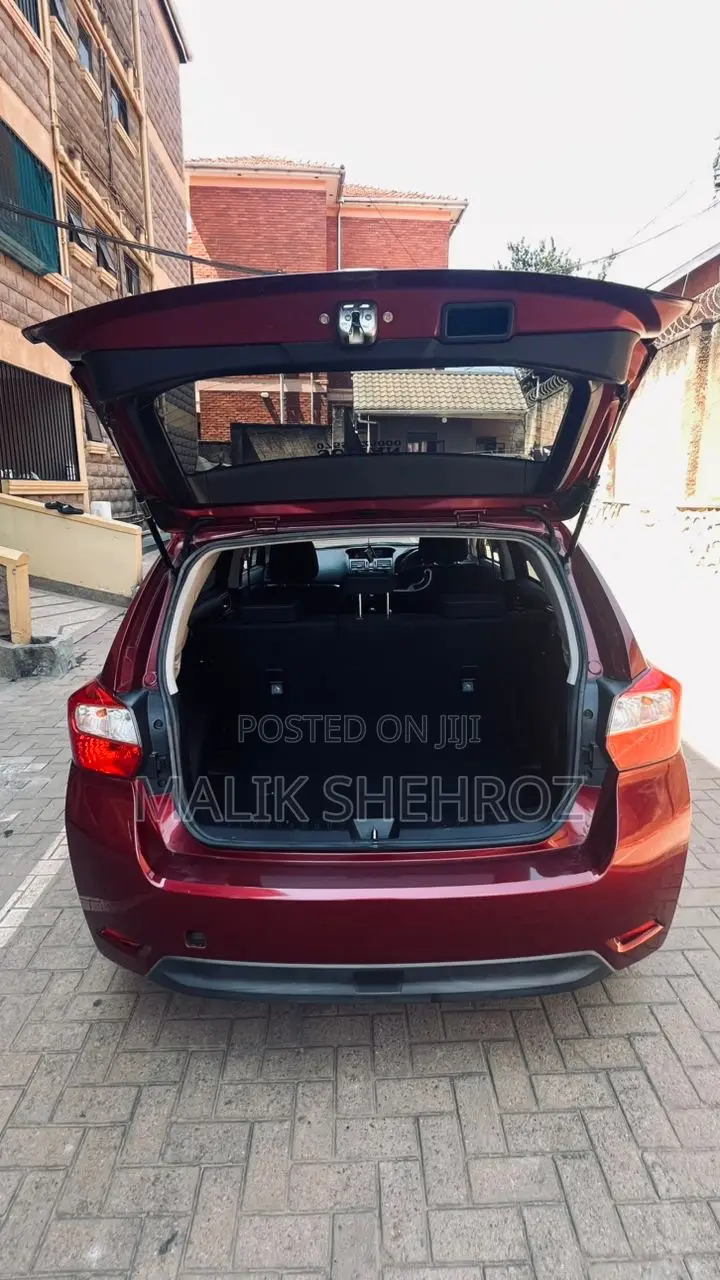 Subaru Impreza 1.6 Sport 2012 Maroon