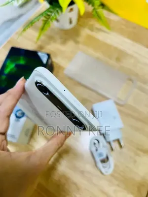 New Tecno Pova Slim 5G 256 GB White