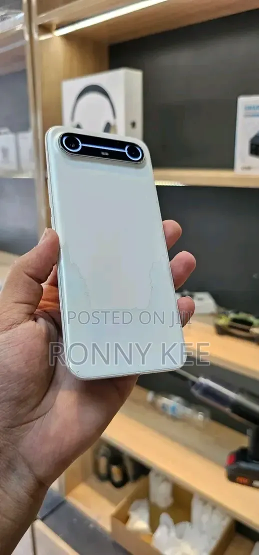 New Tecno Pova Slim 5G 256 GB White