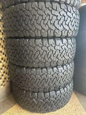 265/65r17 BF Goodrich Tires From USA  Foreign Used Good Condition