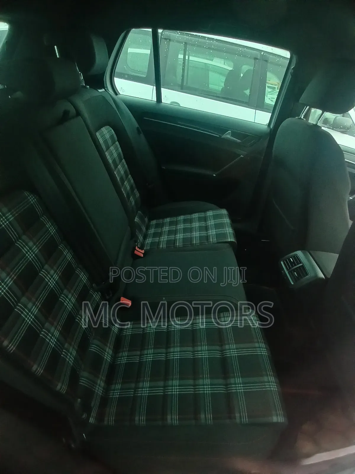 Volkswagen Golf TSI S 4-Door FWD 2016 White