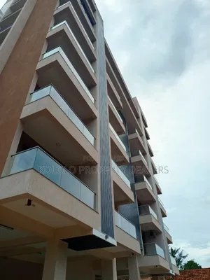 3bdrm Apartment in Condominium, Central Division for sale