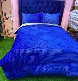Four Pieces Coral Duvet Blue