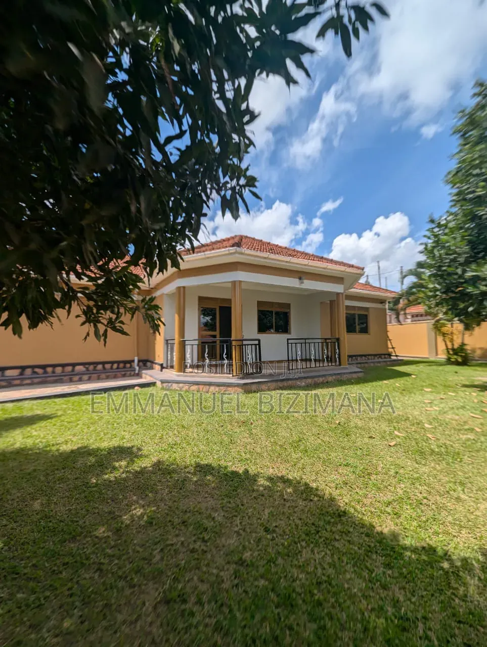 Furnished 3bdrm Bungalow in Kira, Central Division for sale