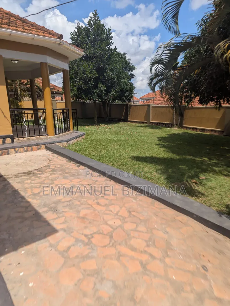 Furnished 3bdrm Bungalow in Kira, Central Division for sale