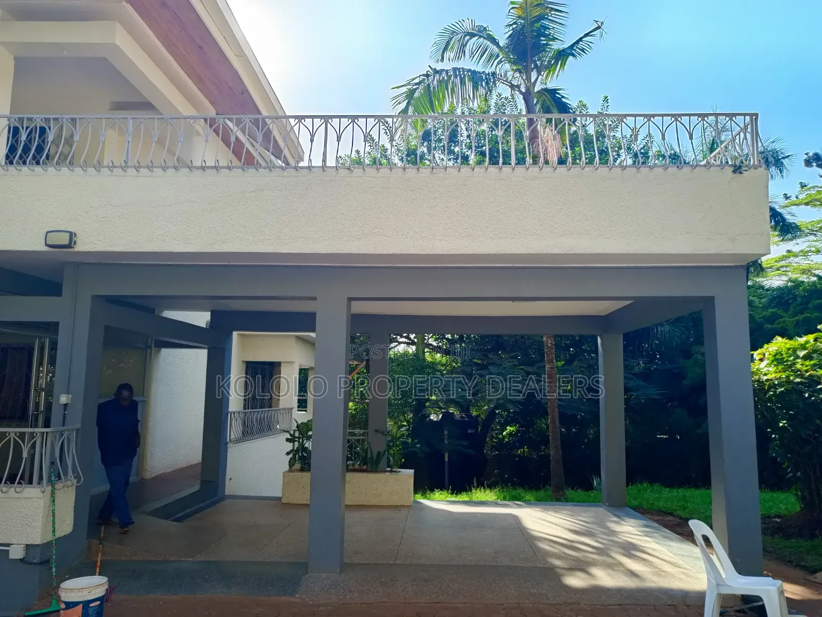 4bdrm Apartment in Kololo, Central Division for rent