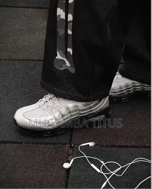 Air Max 95 Metallic Siliver