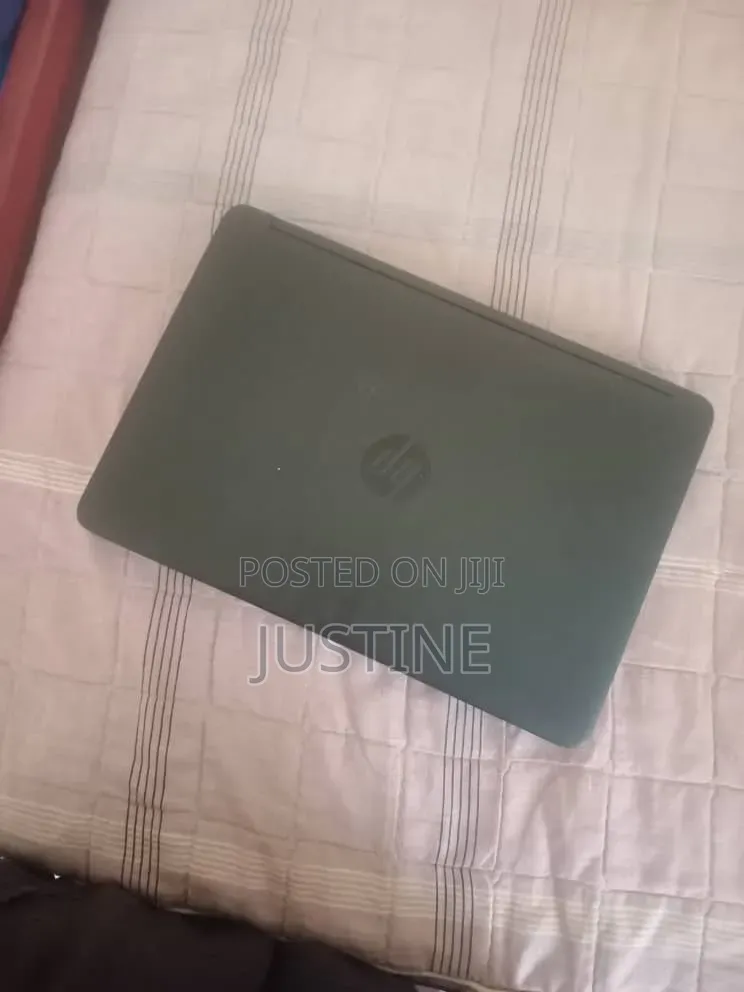 Laptop HP 550 256GB SSHD+SSD 640GB