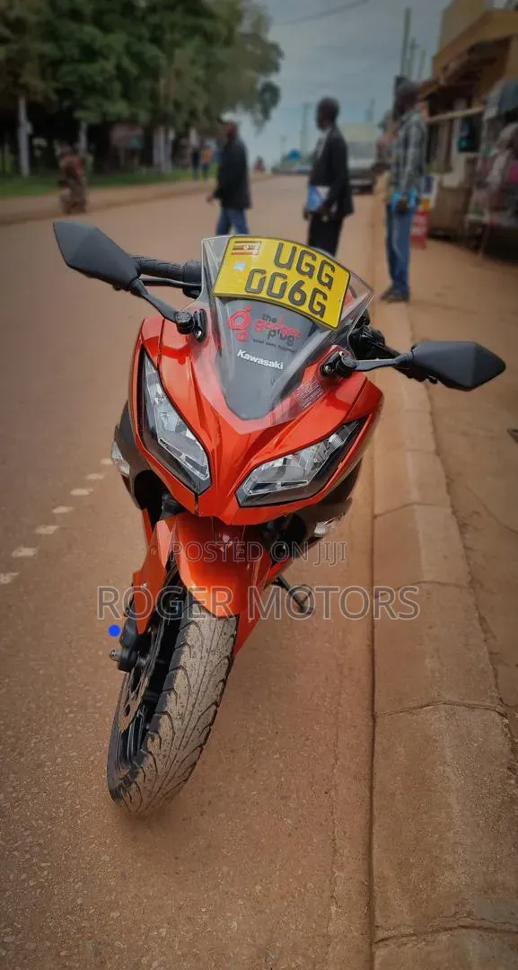 Kawasaki Ninja ZX-10R 2025 Orange