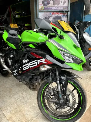 Kawasaki Ninja ZX-10R 2025 Orange