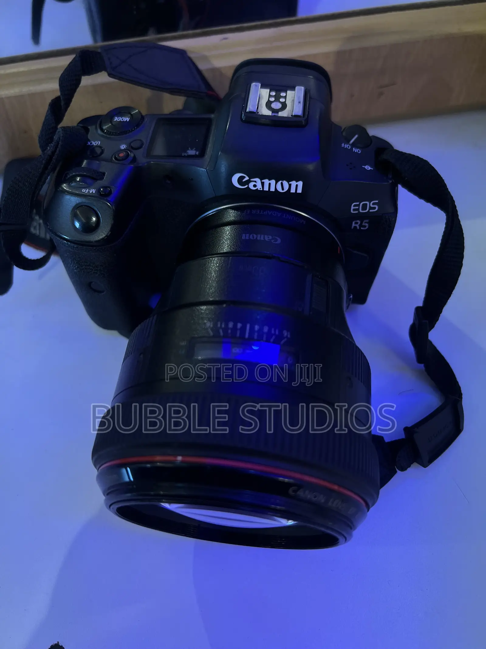 Professional Camera Canon R5