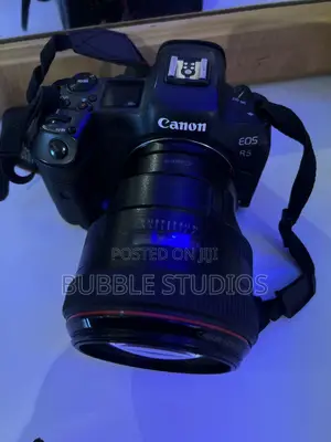 Professional Camera Canon R5