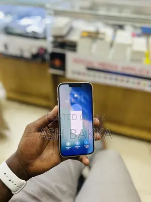 Apple iPhone 13 128 GB White