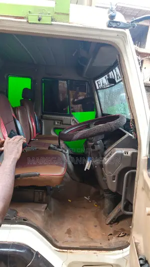 Mistubisbi Fuso Fighter