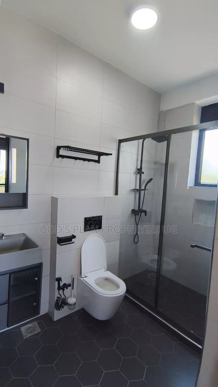 3bdrm Apartment in Kibuli Estate, Central Division for rent