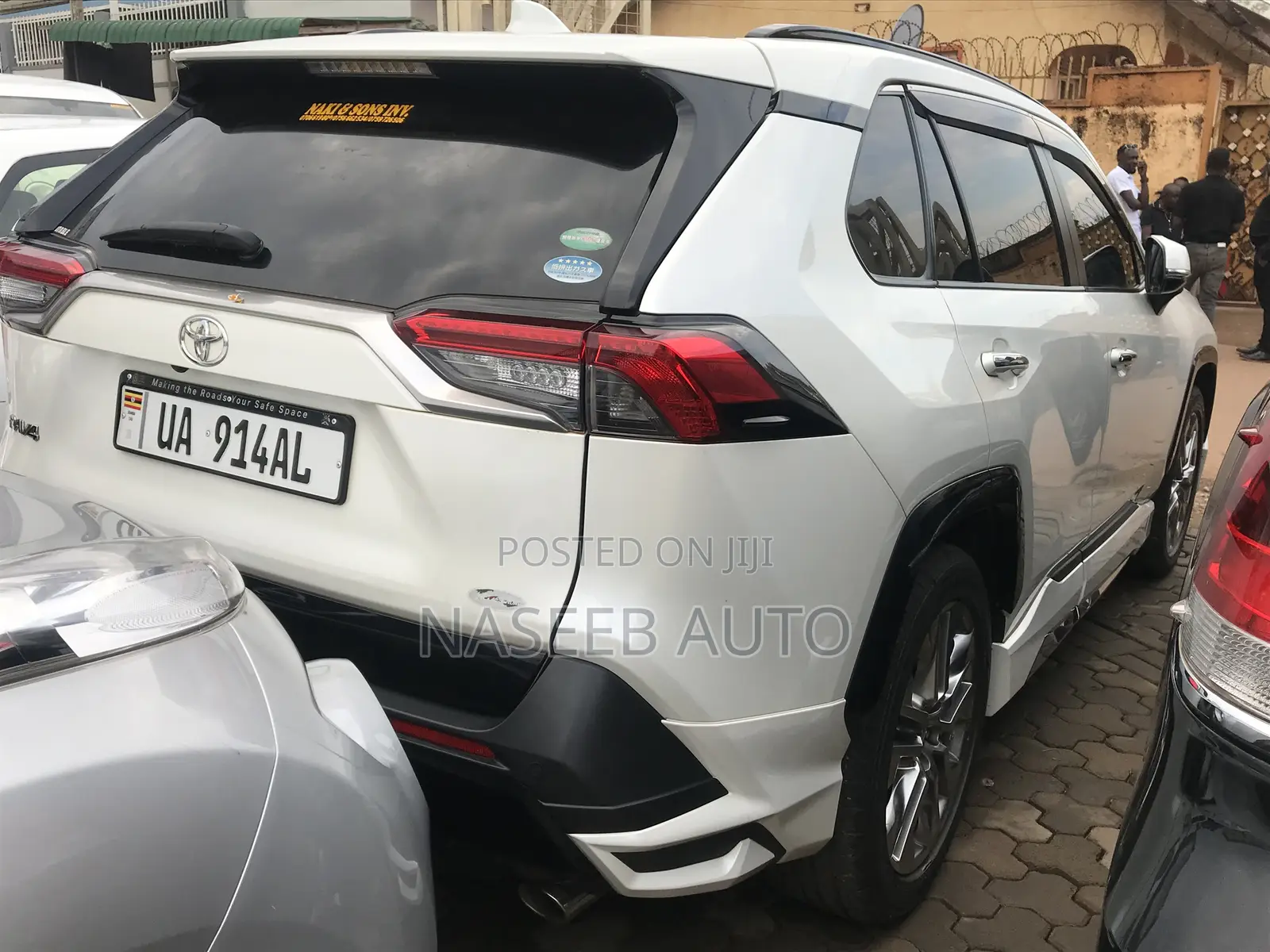 Toyota RAV4 2019 White