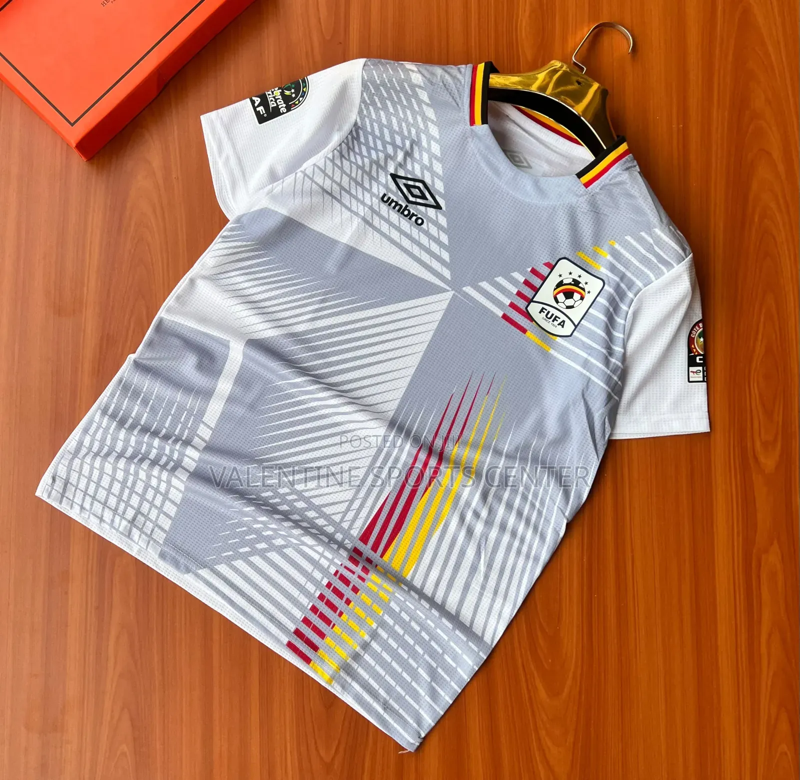 Yonex Uganda Crane Jersey Original Material