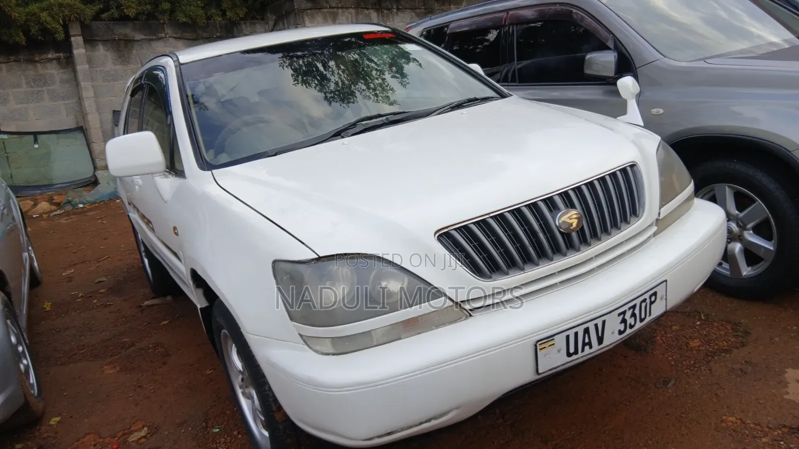 Toyota Harrier 2002 White