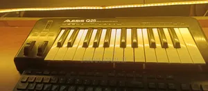 Studio Midi Keyboard