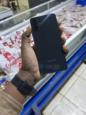 Samsung Galaxy A06 64 GB Black