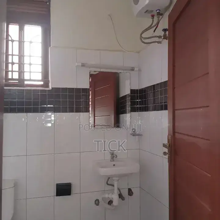 1bdrm Apartment in Mengo, Central Division for rent