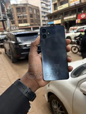 Samsung Galaxy A06 64 GB Black