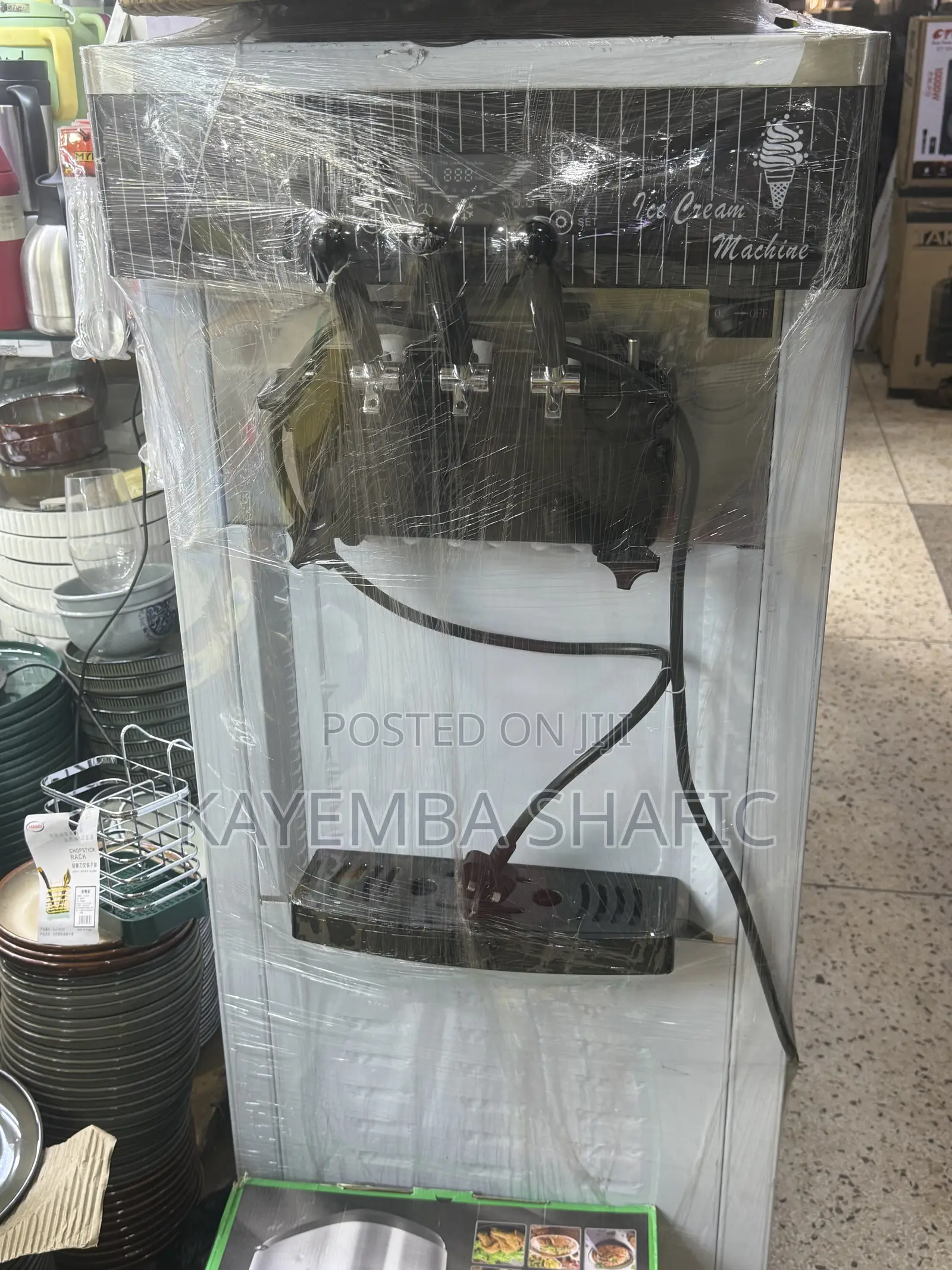 Commercial 3-Flavor Floor Soft Serve Ice Cream Machine