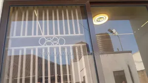 6bdrm House in Seguku Ntebe Rd, Central Division for sale