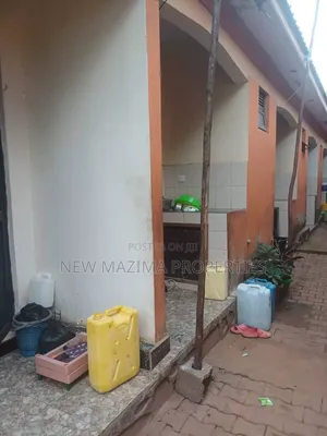 4bdrm House in Gangu, Central Division for sale