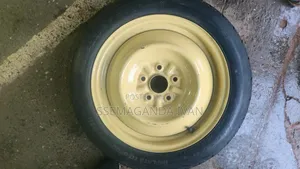 Noah Spare Tire Original 5 Holes