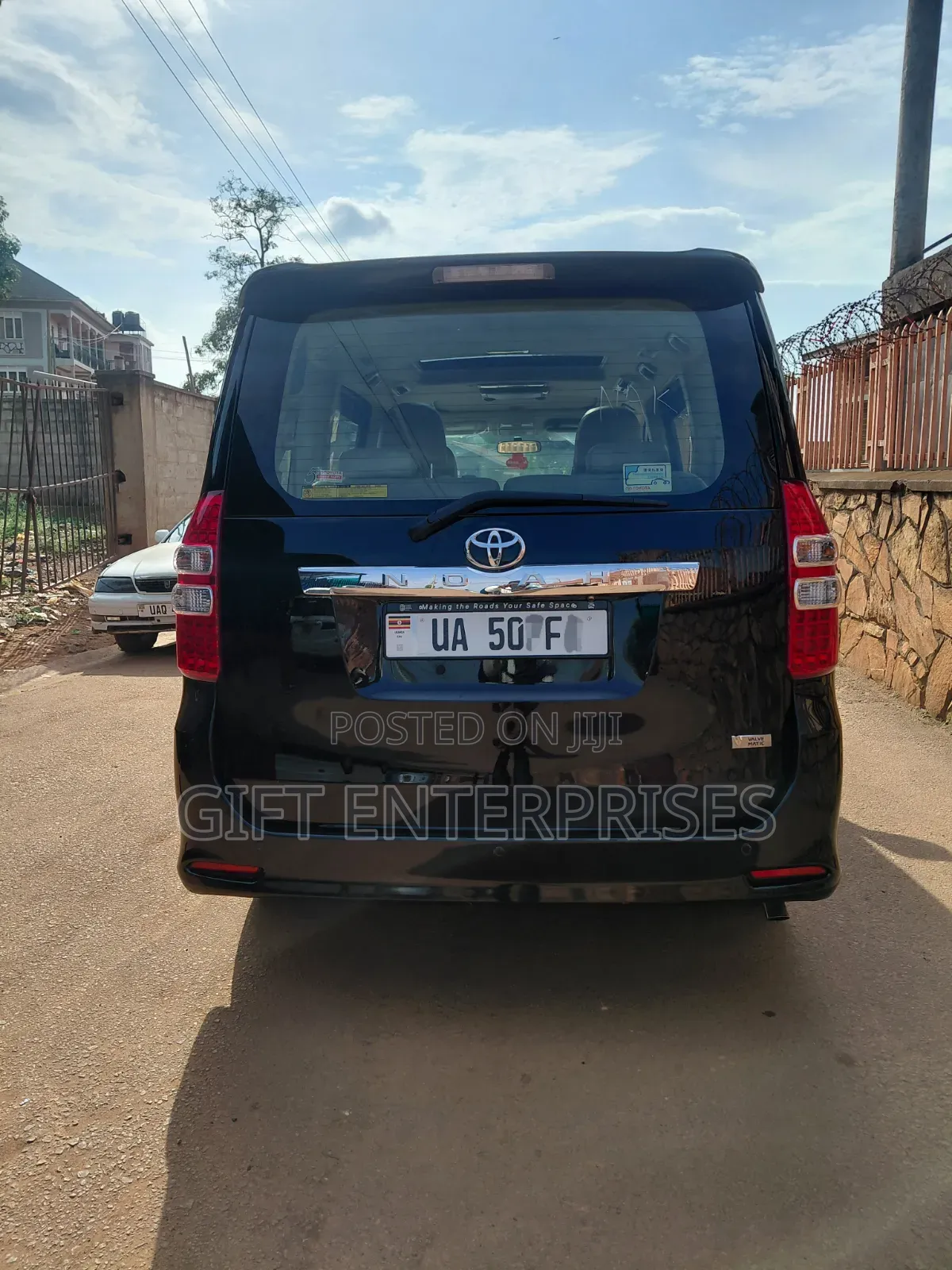Toyota Noah 2012 Black