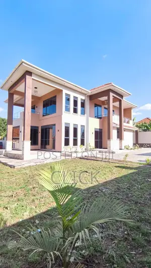 5bdrm Duplex in Akright, Central Division for rent