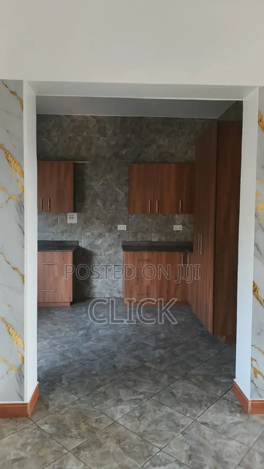 3bdrm Apartment in Lubowa, Central Division for rent