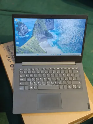 Laptop Lenovo IdeaPad 330 8GB Intel Core i5 HDD+SSD 128GB