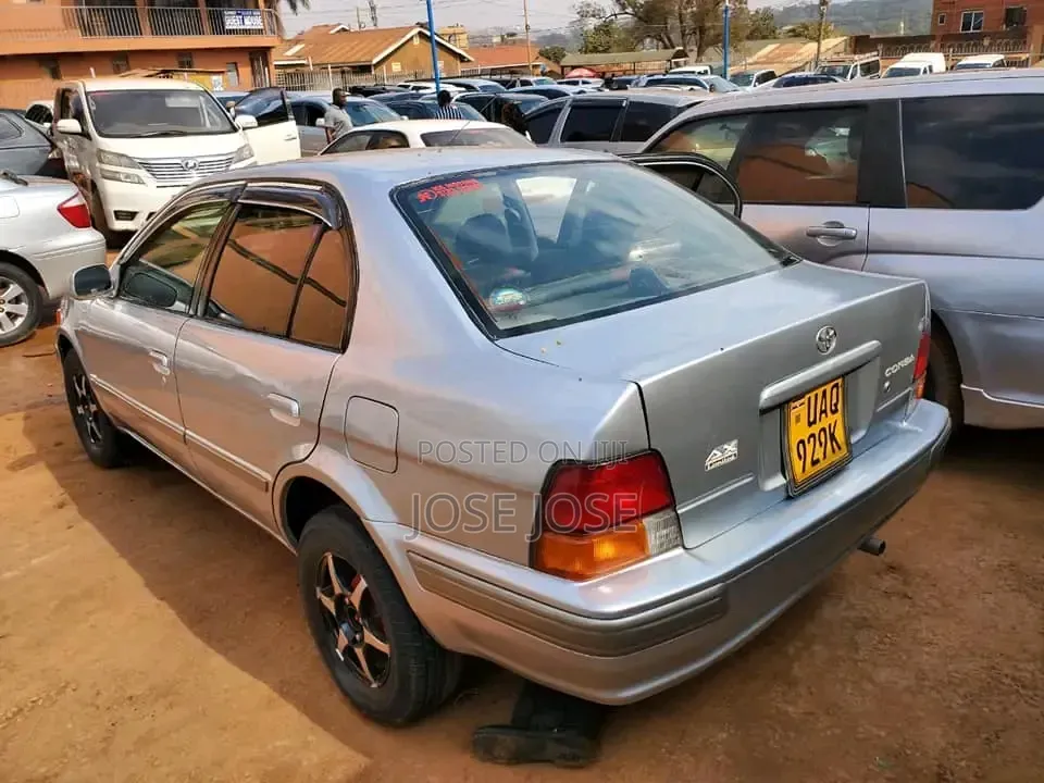 Toyota Corsa 1999 Silver