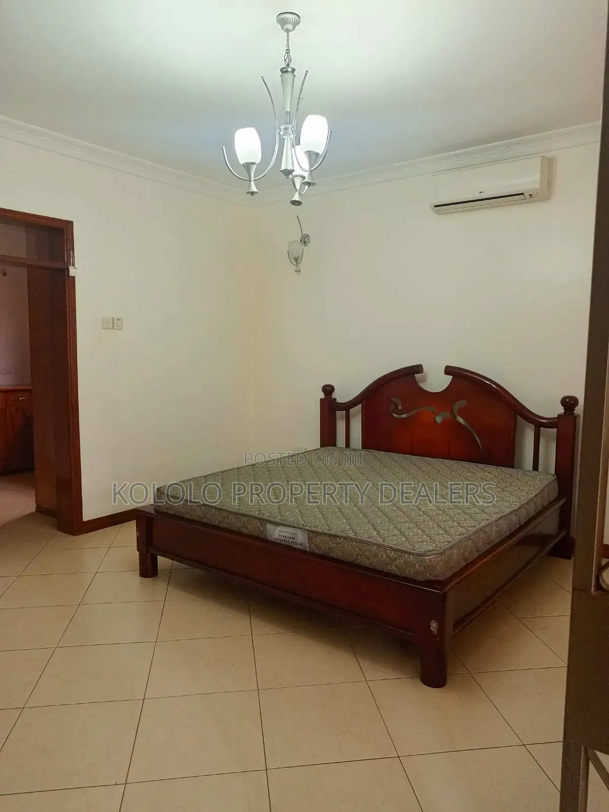 Furnished 8bdrm Duplex in Lugogo Bypass, Central Division for rent