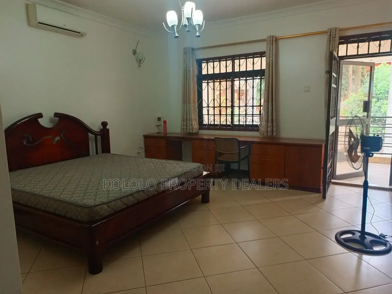 Furnished 8bdrm Duplex in Lugogo Bypass, Central Division for rent