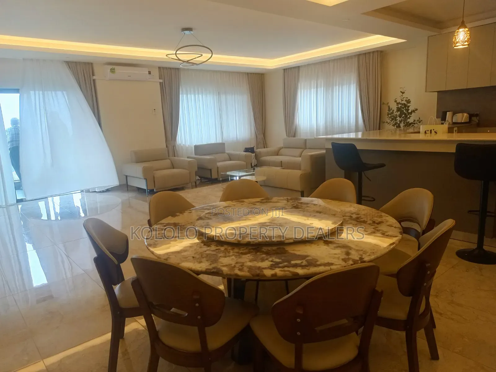 3bdrm Apartment in Kololo, Central Division for sale