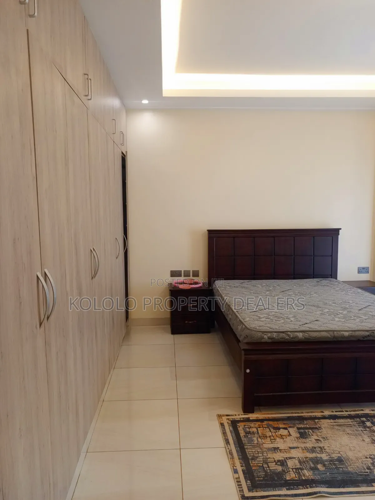3bdrm Apartment in Kololo, Central Division for sale