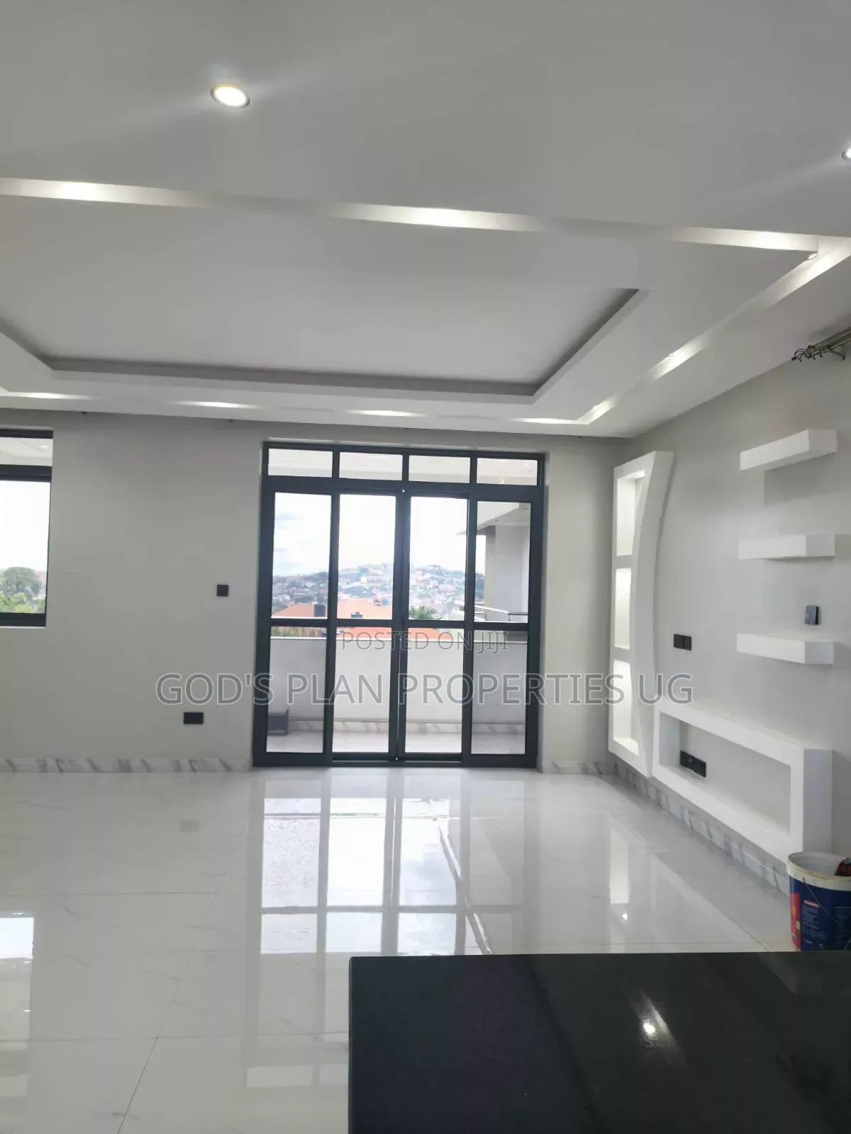 3bdrm Apartment in Kololo, Central Division for rent