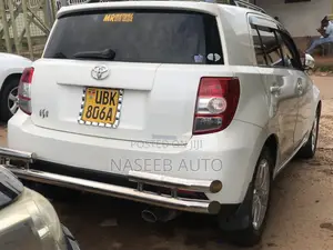 Toyota IST 2007 White