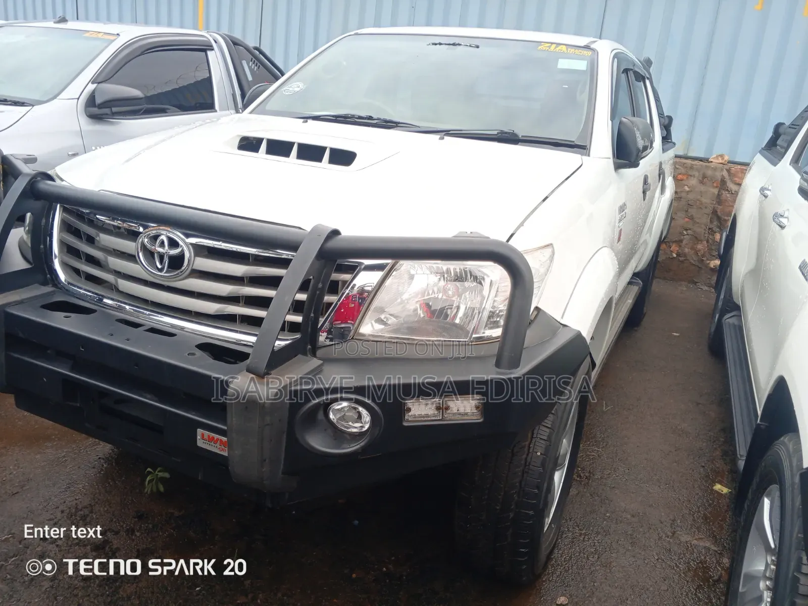 Toyota Hilux 2012 White