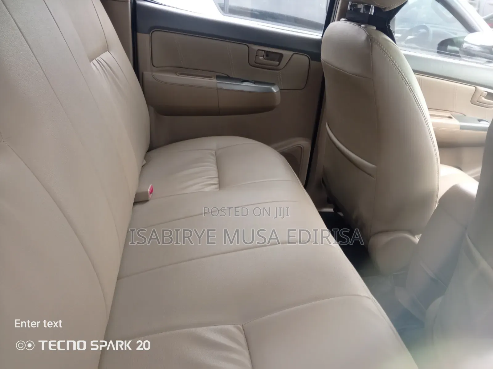 Toyota Hilux 2012 White