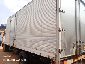Mitishubish Fuso Fighter