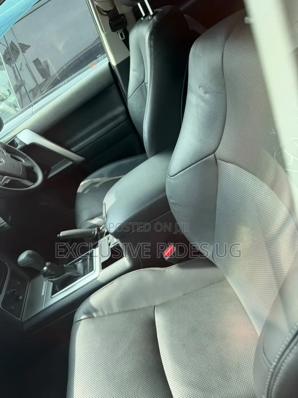 Toyota Land Cruiser Prado 2018 Gray
